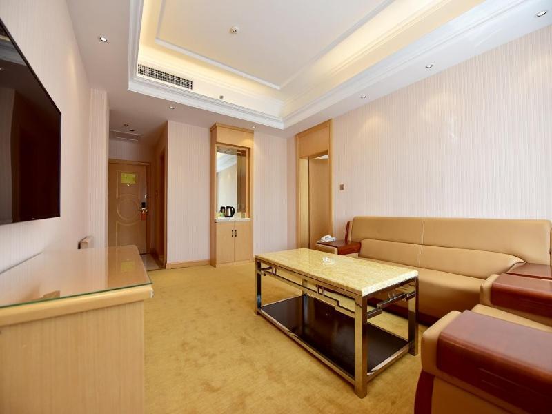Vienna Hotel Xining Shengli Road Exterior foto